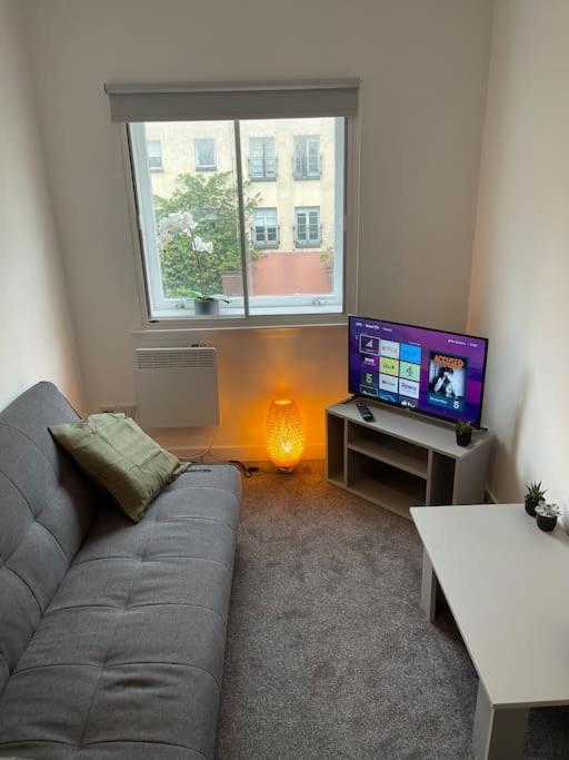 Modern 2 Bedroom City Apartment Glasgow Esterno foto