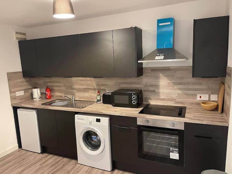 Modern 2 Bedroom City Apartment Glasgow Esterno foto
